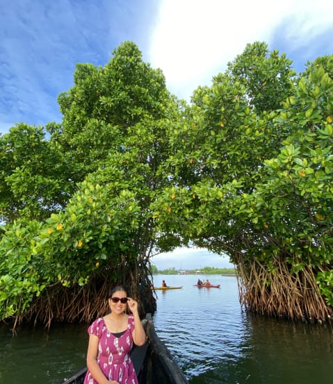 Body language and travel safety
